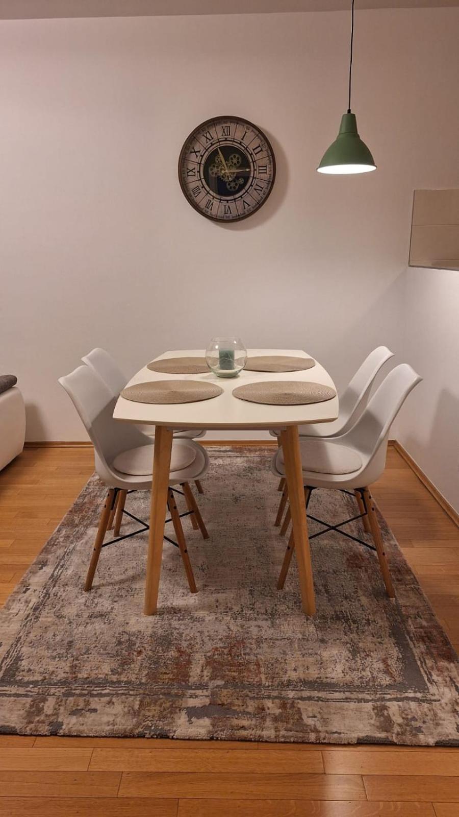 Apartman Lory, Zagreb, Downtown, With Own Parking In The Garage ภายนอก รูปภาพ